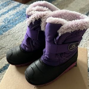 Girls winter snow boots